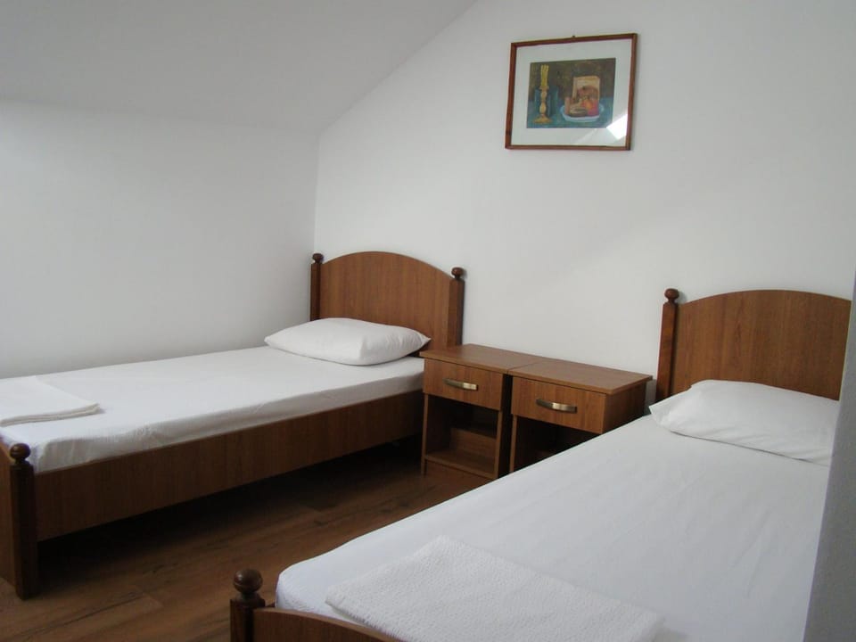 Casa Hora Bed and Breakfast in Romania