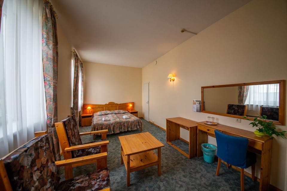 Photo of the whole room