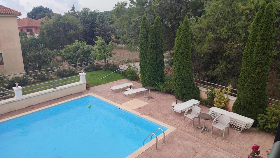 Garden, Swimming pool