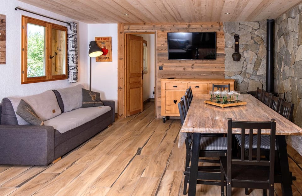 Appartement dans chalet 5 pièces, 14 pers, 4 ch, WiFi, jardin privé Chalet in Les Deux Alpes