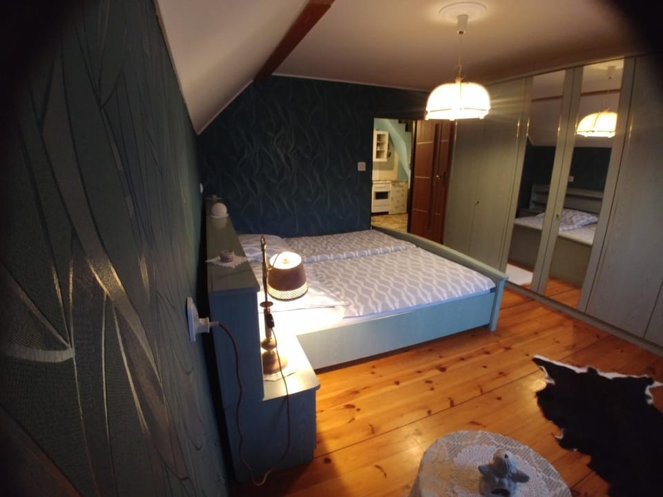 Apartament w Górach Apartment in Lower Silesian Voivodeship