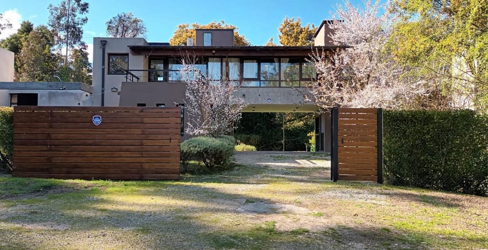 Casa Bosque Peralta Ramos House in Mar del Plata