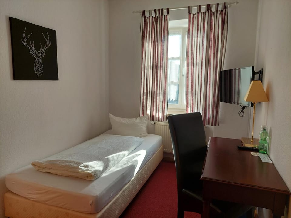 Der Heurige im Gasthaus zum Löwen Hotel in Freising