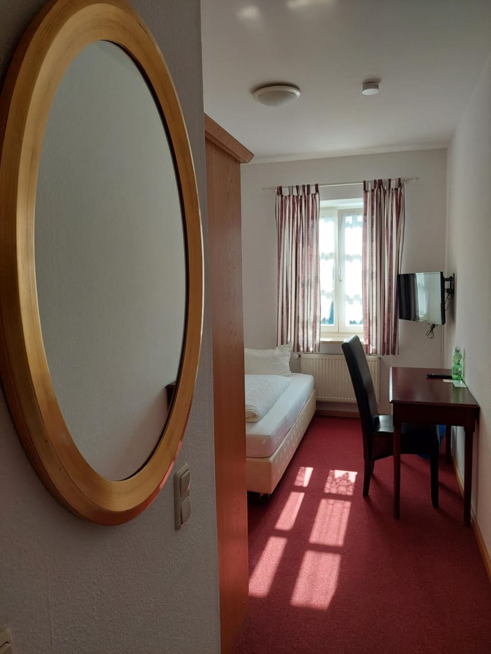 Der Heurige im Gasthaus zum Löwen Hotel in Freising