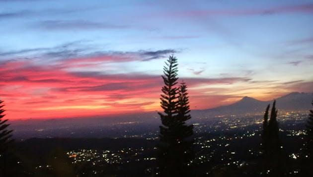 Sukuh Cottage Bed and Breakfast in East Java