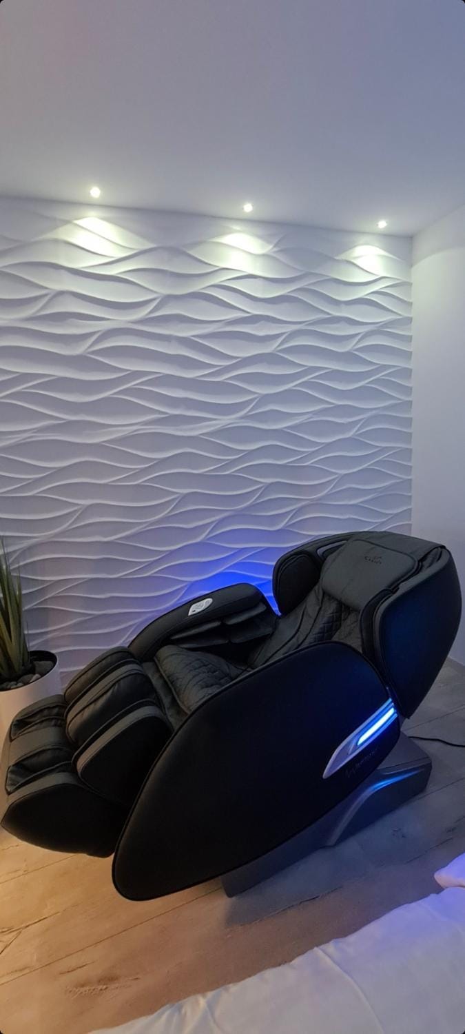 Apartment Wave -Luxury massage chair-Infrared Sauna, Parking with video surveillance, Entry with PIN 0 - 24h, FREE CANCELLATION 24 hours before Check In, Premium pillows and mattress Apartment in Slavonski Brod