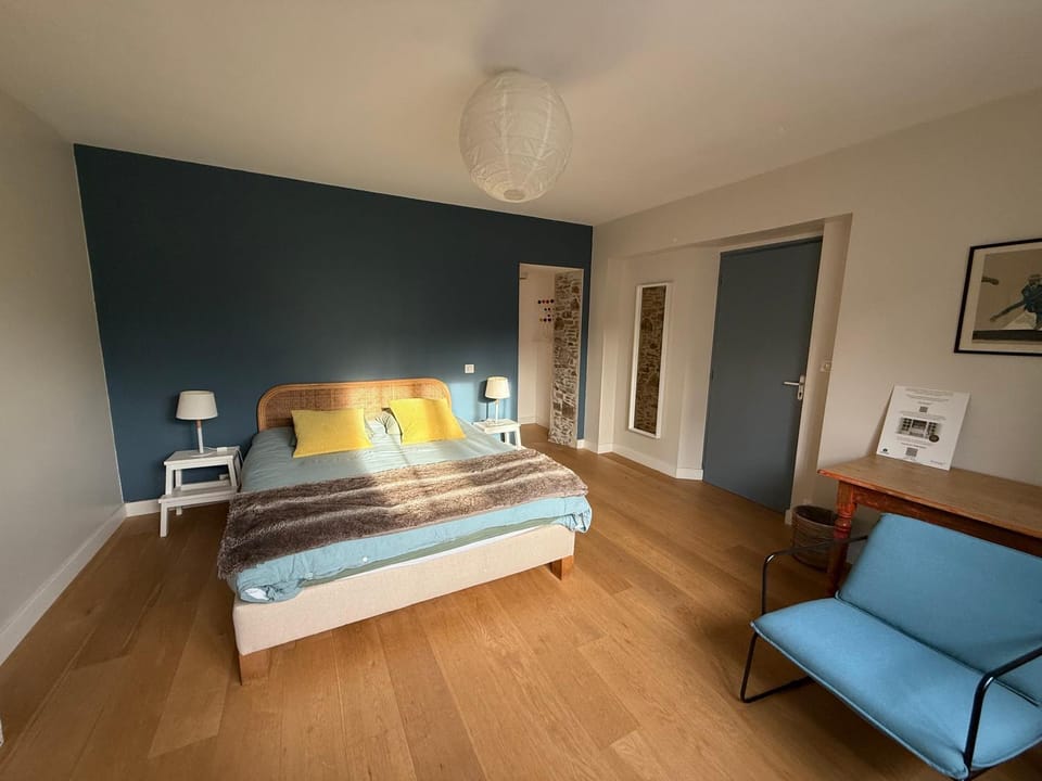 La Pierre Percée - accès digicode Bed and Breakfast in Pays de la Loire