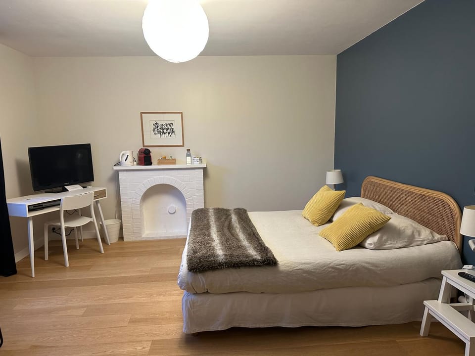 La Pierre Percée - accès digicode Bed and Breakfast in Pays de la Loire