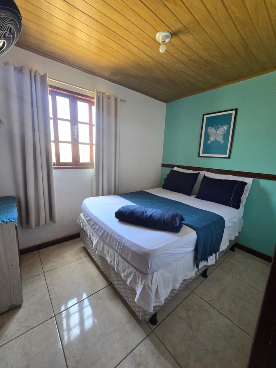 Bed, Photo of the whole room