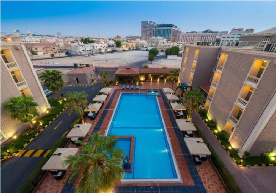 View (from property/room), Pool view