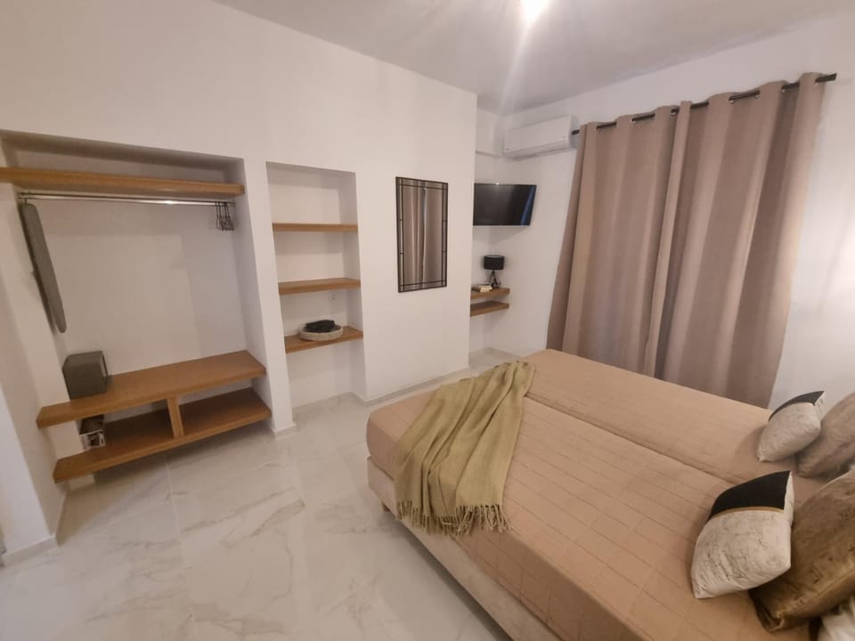 Olive Grove View Apartment in Skiathos