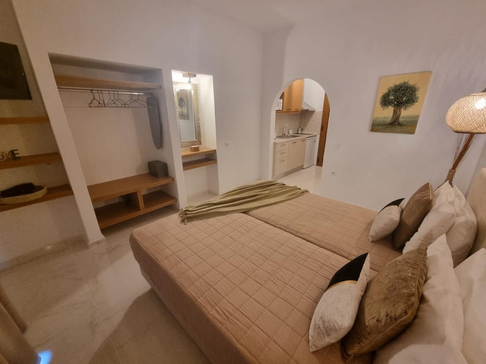 Olive Grove View Apartment in Skiathos