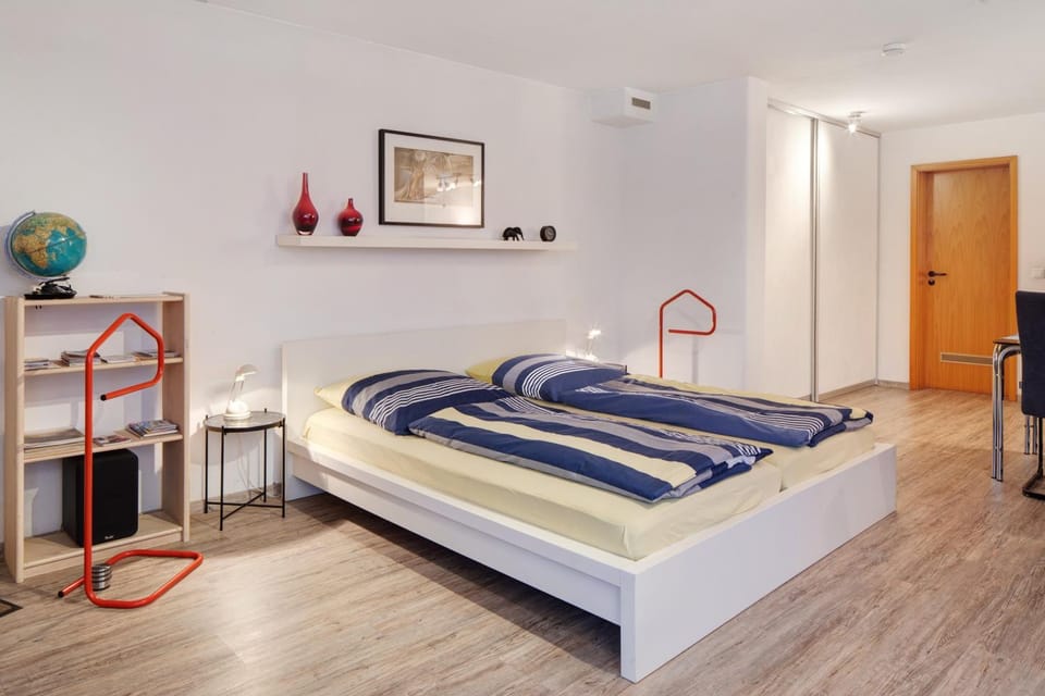 Property building, Living room, Bedroom