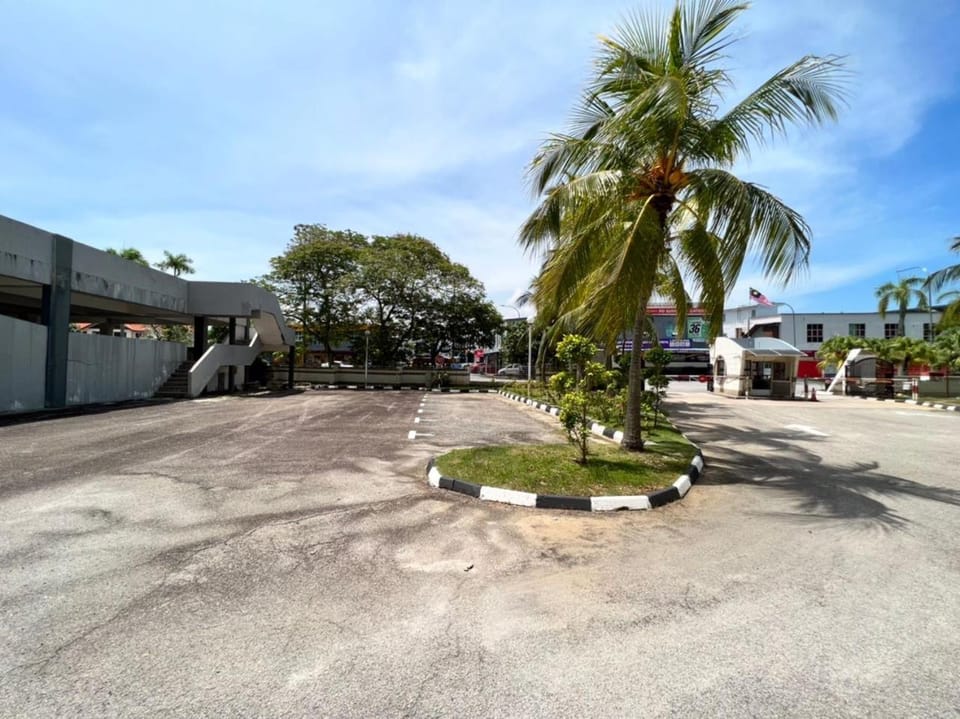 Property building, Parking