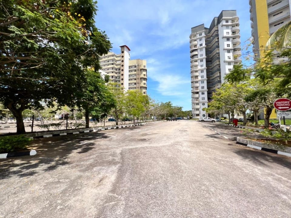 Property building, Parking