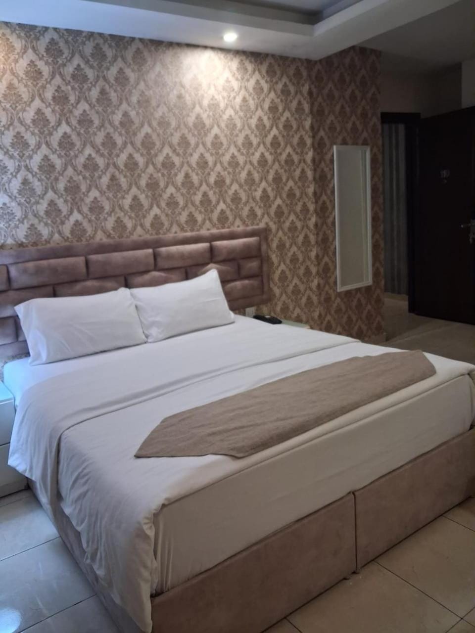 Beirut Hotel 1 Hotel in Africa