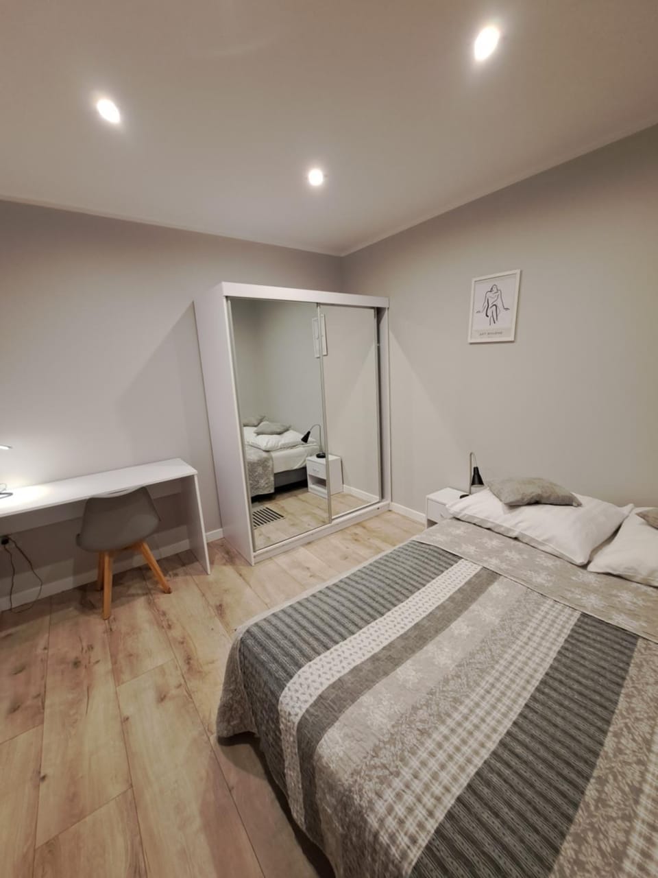 Bed, Bedroom