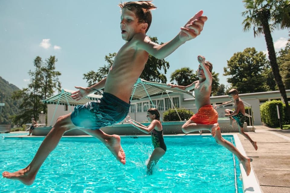 Swimming pool