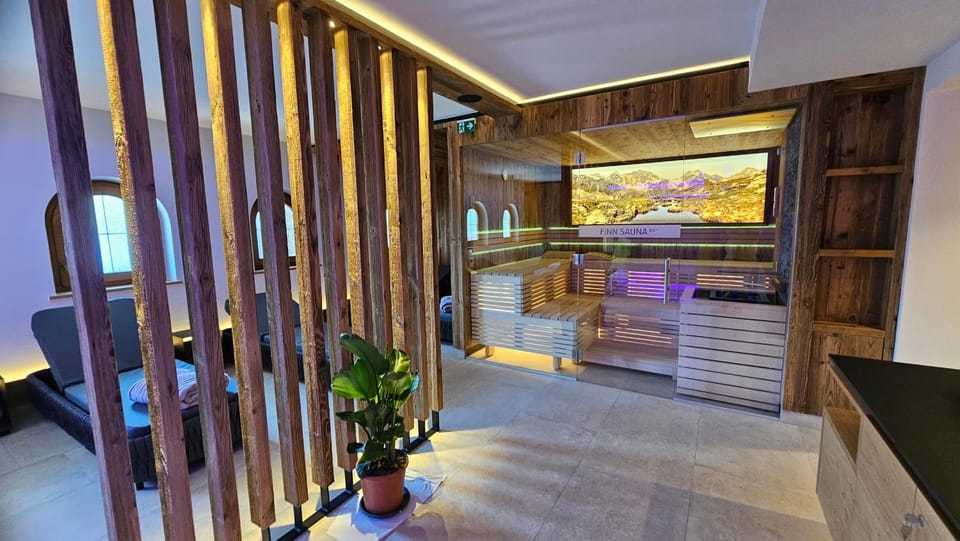 Hotel Garni Tirol Hotel in Trentino-South Tyrol