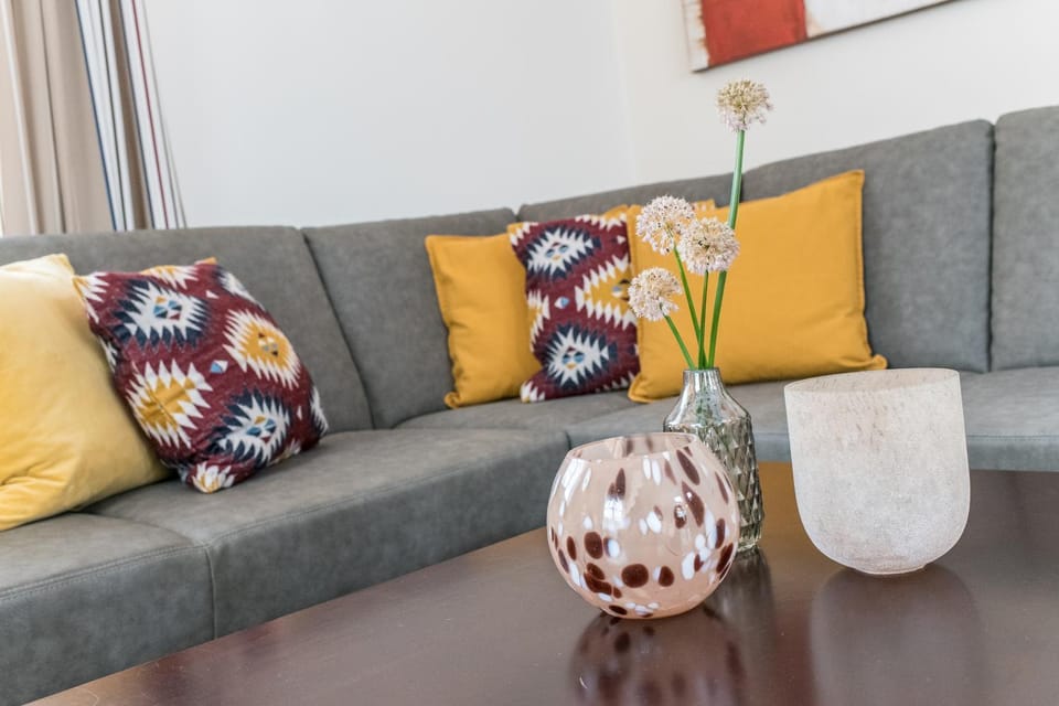 Living room, Decorative detail