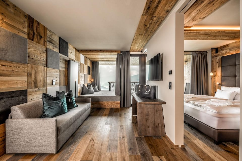 Living room, Seating area, Bedroom