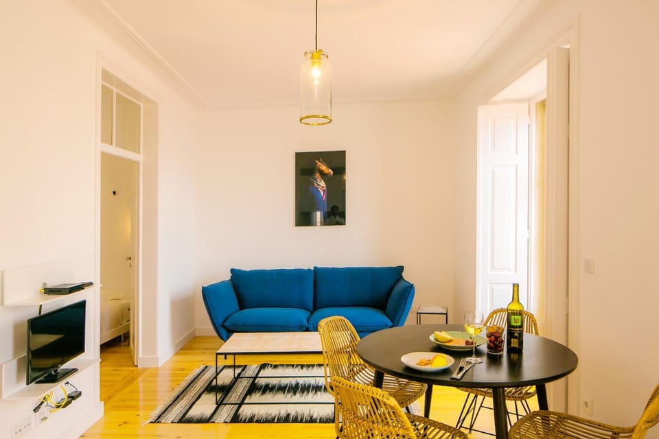 Communal lounge/ TV room, Living room