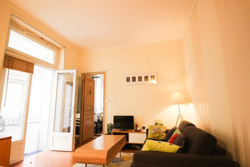 Apartment Boulevard Brune Apartment in Paris