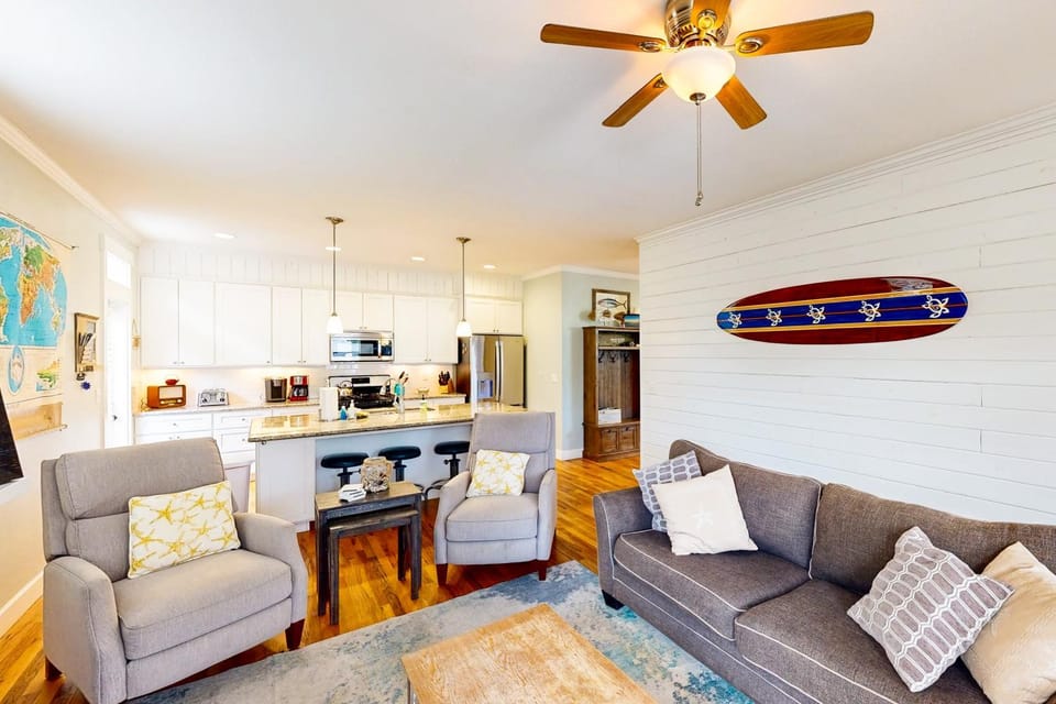 Knot a Care House in Lincoln City