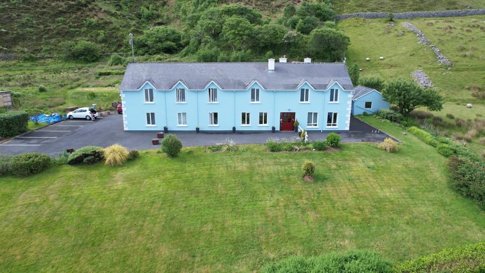 Property building, Garden, Garden view