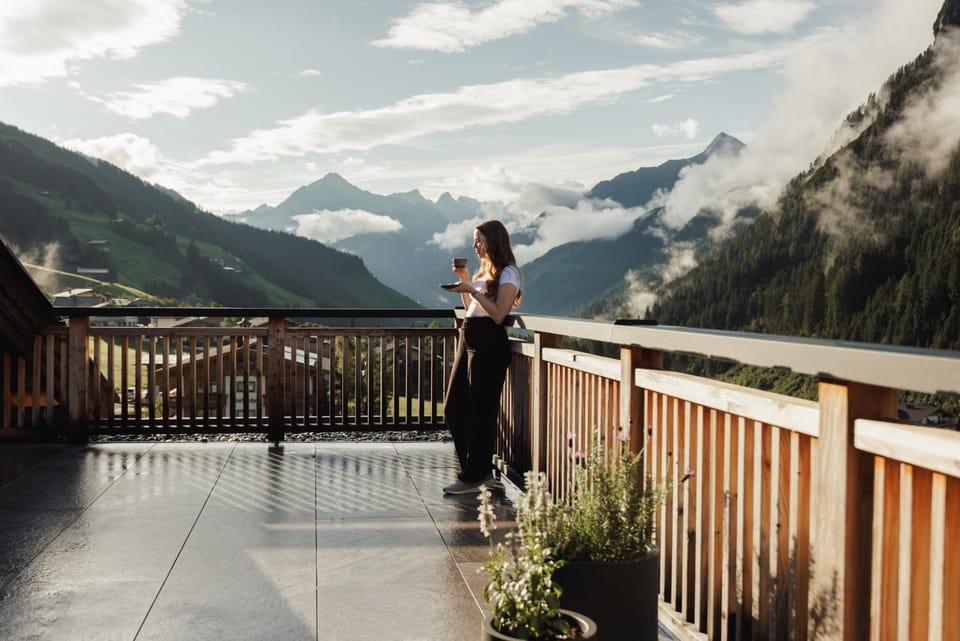 Natural landscape, View (from property/room), Balcony/Terrace, Mountain view