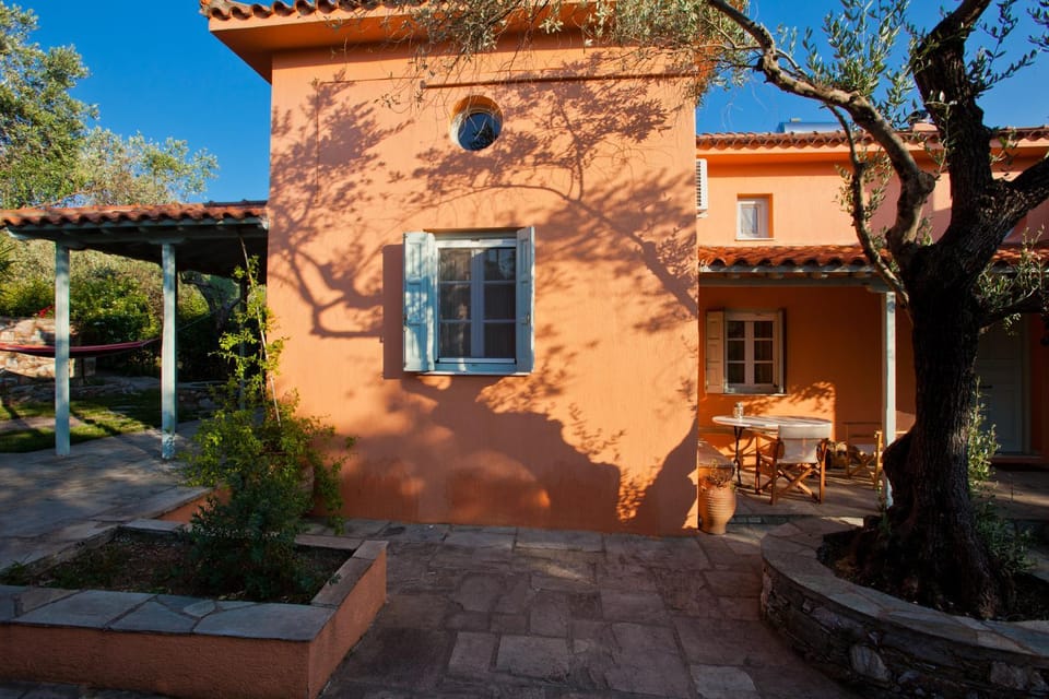 Aretousa Studios & Apartments Apartment in Sporades, Greece