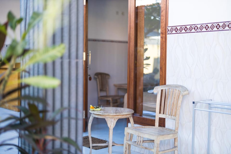 Sanata Yoga Guesthouse Bed and Breakfast in North Kuta