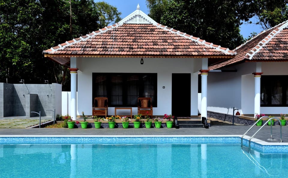 Balcony/Terrace, Area and facilities