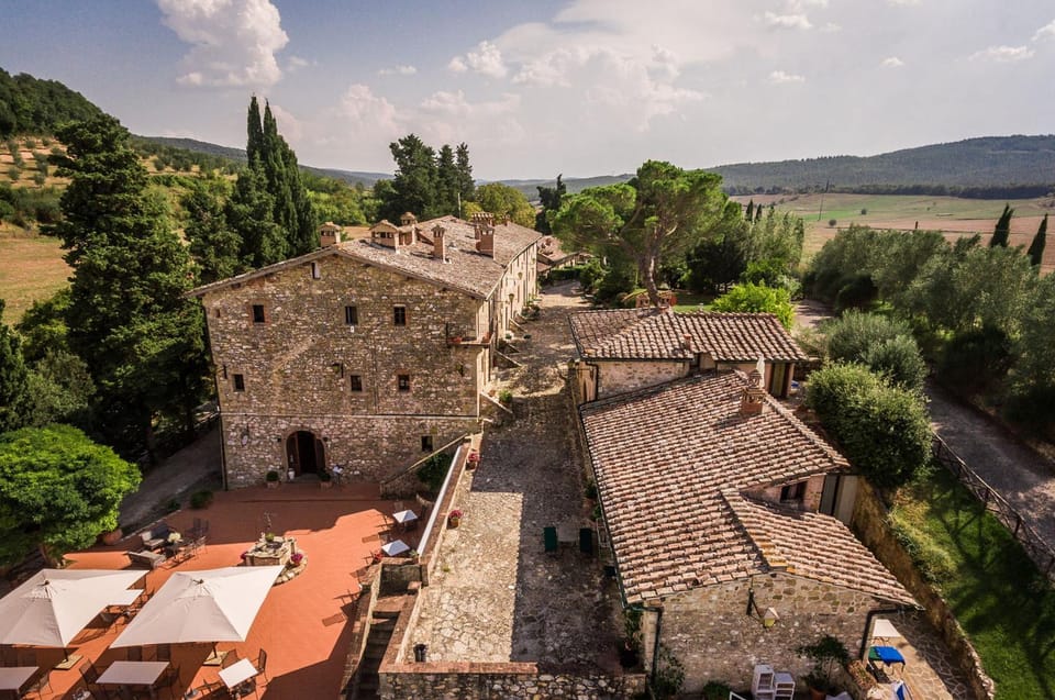 Bird's eye view, Floor plan