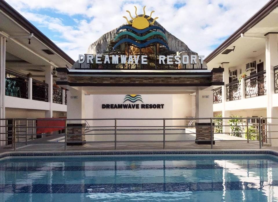 Dreamwave Resort Pansol Laguna Resort in Calamba