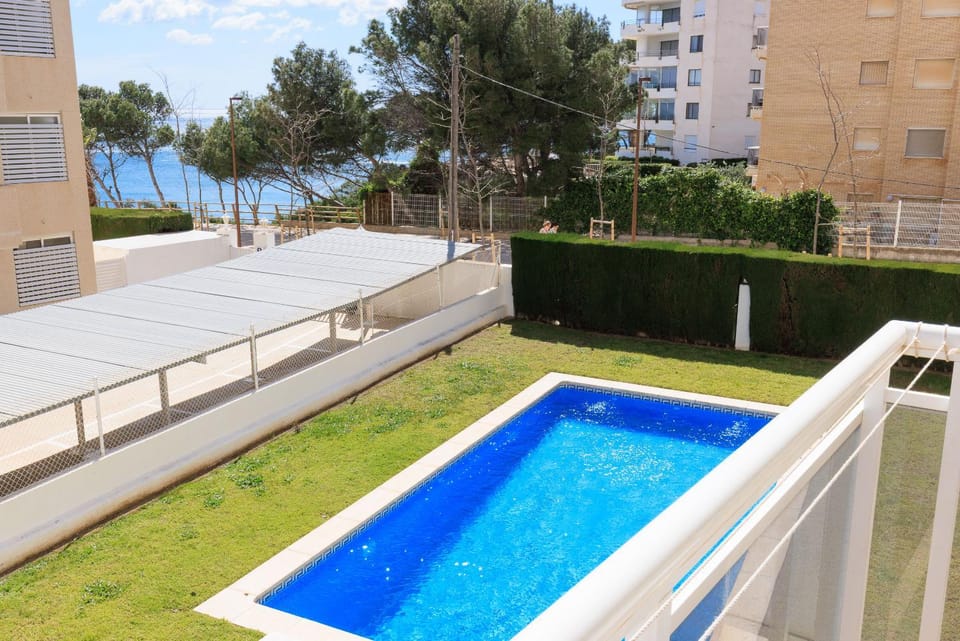 Pool view, Swimming pool