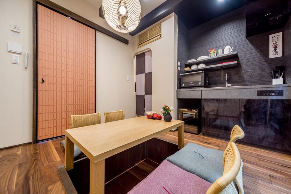 Kitchen or kitchenette, Living room, Photo of the whole room, Dining area
