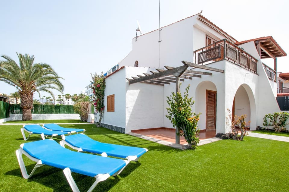 Property building, Garden