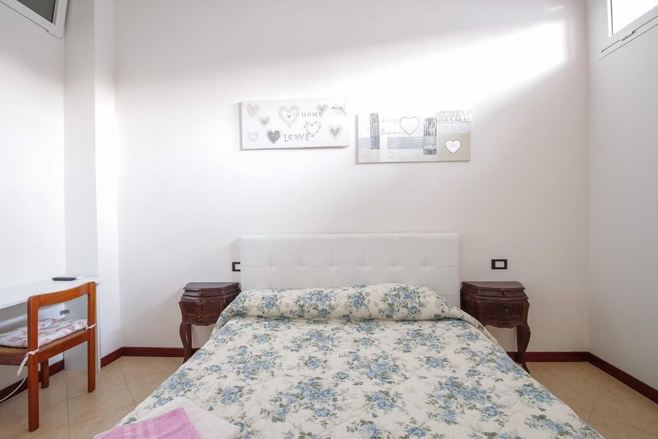 Bologna Città Turrita Rooms Bed and Breakfast in Bologna