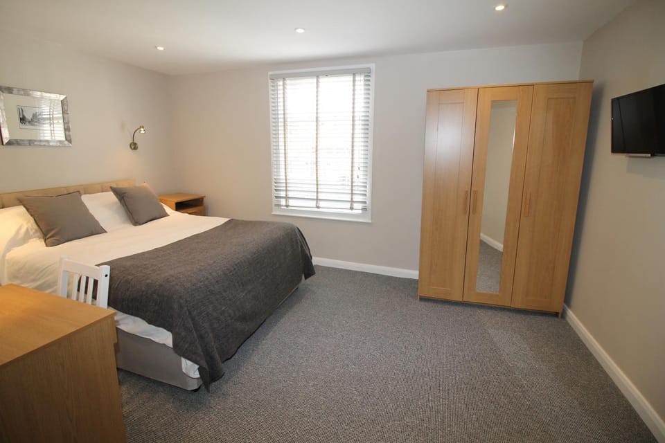 Bed, Photo of the whole room, Decorative detail