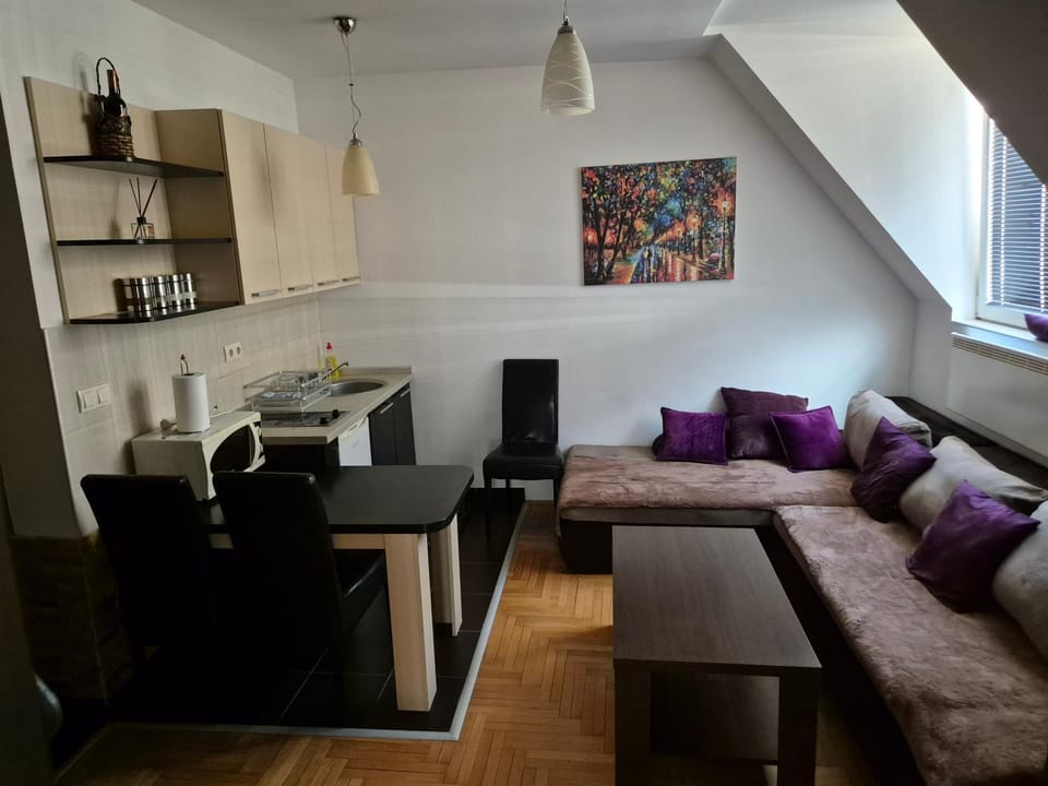 kraljevski apartman Apartment in Serbia