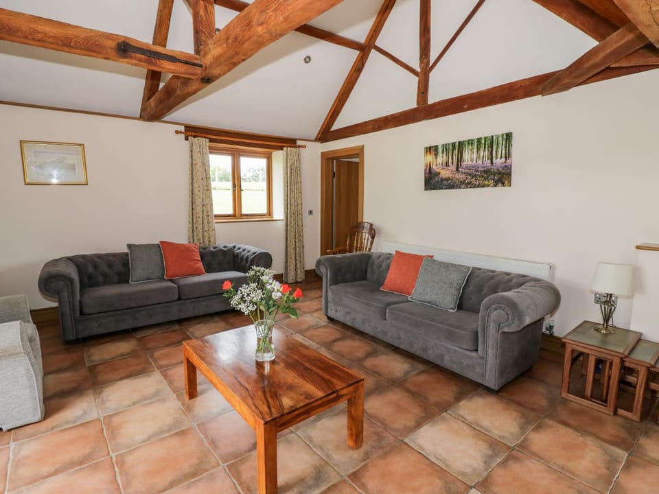 Beesoni Lodge House in Malvern Hills District