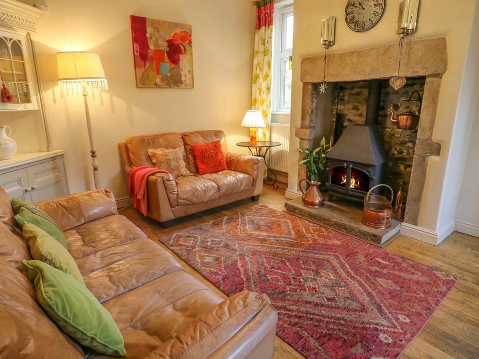 1 Bridge End & Garden House in Grassington