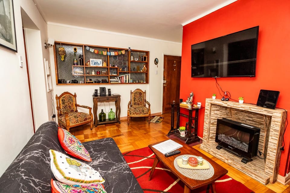 TV and multimedia, Living room, fireplace, internet