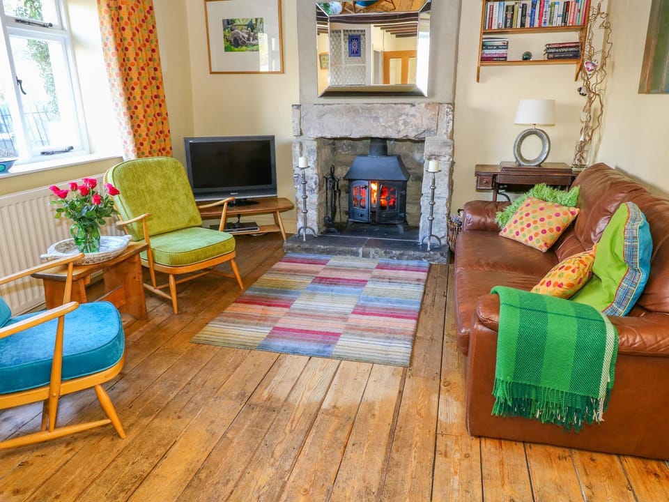 Sandy Cottage House in Craven District