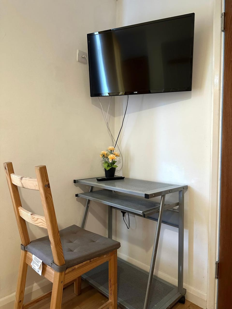 Langdale House 5 bedroom 7 beds 3 bathrooms Vacation rental in Derby