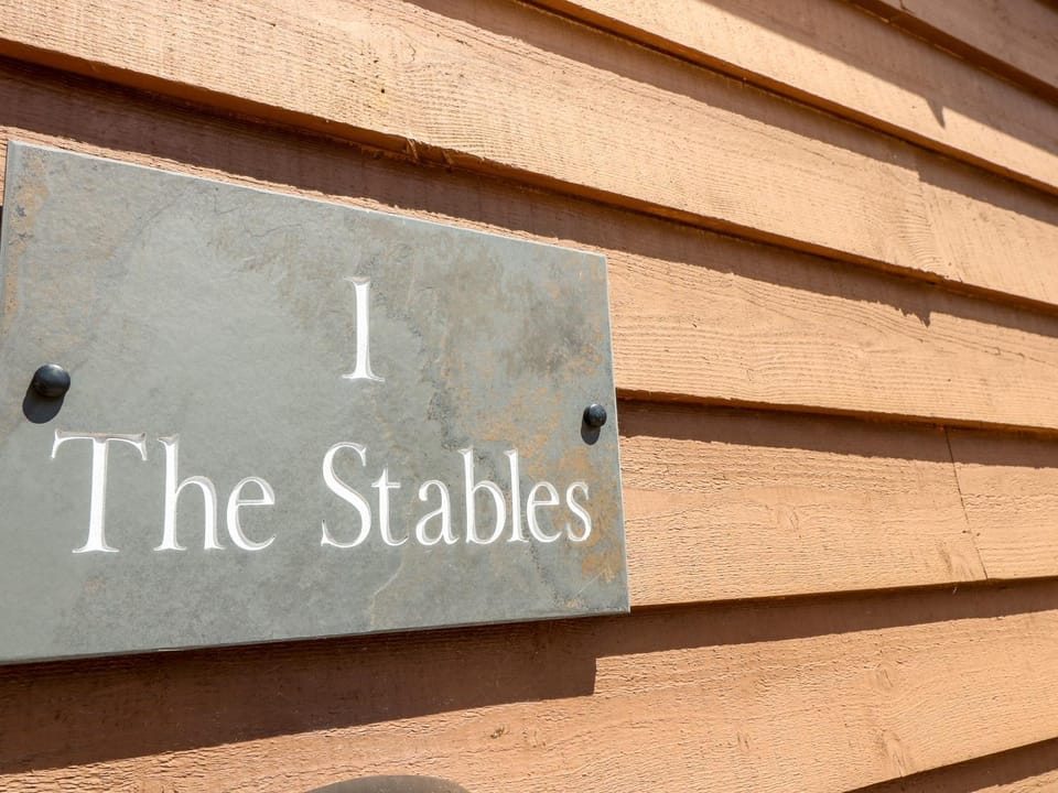 1 The Stables House in Ryde