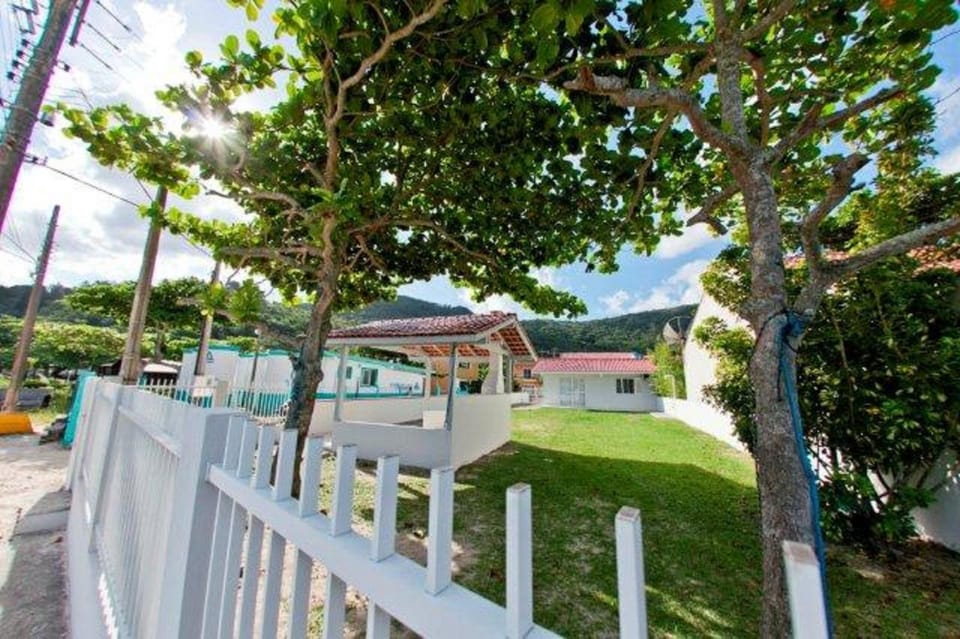 Property building, BBQ facilities, Sea view, Sea view