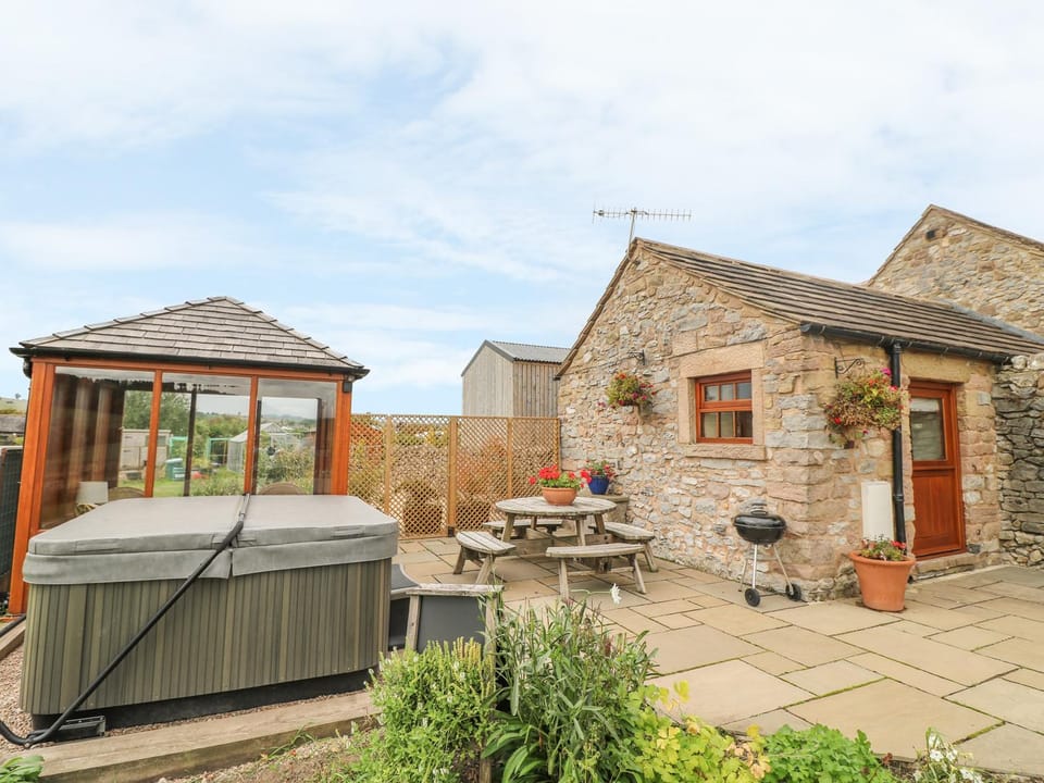 The Cow Shed House in Derbyshire Dales District