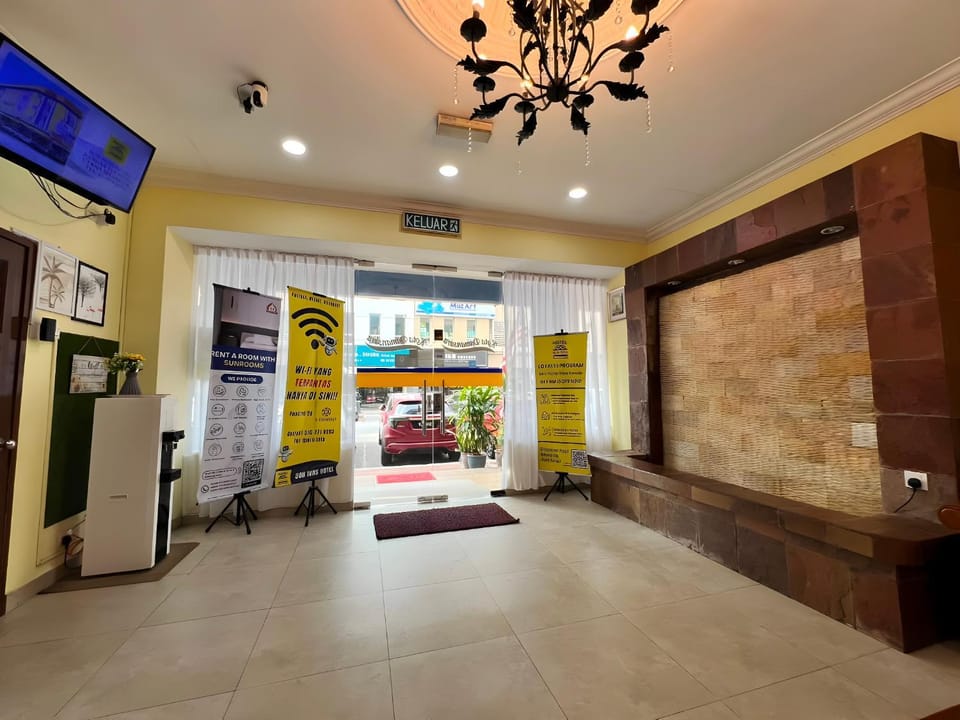 Communal lounge/ TV room, TV and multimedia, air conditioner